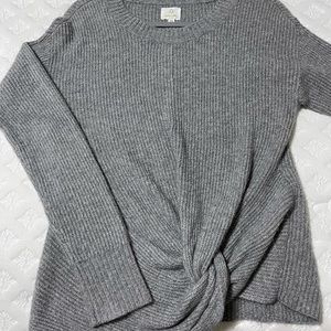 AERIE SUPER SOFT KNITTED SWEATER